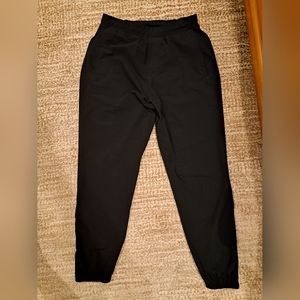 Lululemon Small,27" Inseam Black Jogger Surge Pant